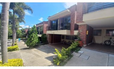 Casa para La Venta en Poblado San Lucas