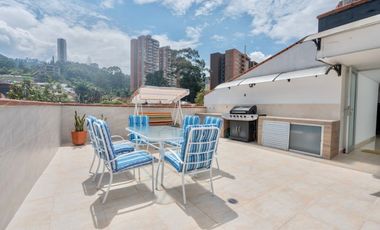 SE VENDE CASA CAMPESTRE SECTOR SABANETA