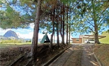 CABAÑA PARA LA VENTA EN GUATAPE VEREDA BONILLA
