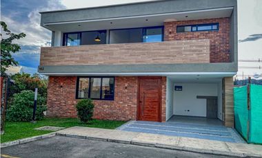 Casa para la Venta en La Ceja Antioquia para Estrenar