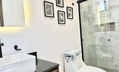 Casa en venta en Valle Imperial, Zapopan, Jal.