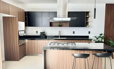 Casa en venta en Valle Imperial, Zapopan, Jal.