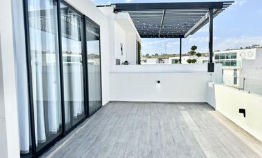 Casa en venta en Valle Imperial, Zapopan, Jal.
