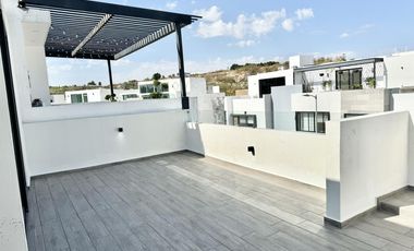 Casa en venta en Valle Imperial, Zapopan, Jal.
