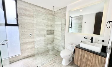 Casa en venta en Valle Imperial, Zapopan, Jal.