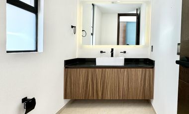 Casa en venta en Valle Imperial, Zapopan, Jal.