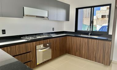 Casa en venta en Valle Imperial, Zapopan, Jal.