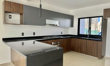Casa en venta en Valle Imperial, Zapopan, Jal.