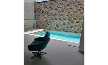 Casa con piscina privada , en San Jerónimo , Antioquia en venta .