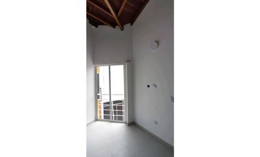 Casa con piscina privada , en San Jerónimo , Antioquia en venta .