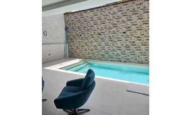 Casa con piscina privada , en San Jerónimo , Antioquia en venta .