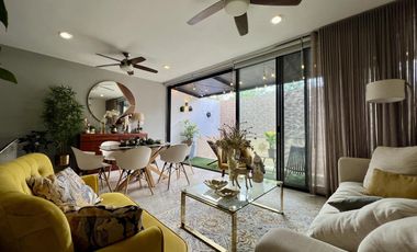 Casa en Venta en Privada Sao colonia Temozon Norte