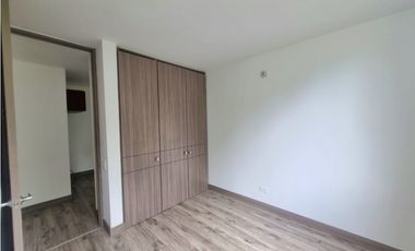 ACSI 1177. Apartamento en arriendo Arboleda, Madrid, Cundinamarca.