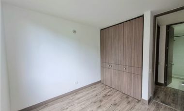 ACSI 1177. Apartamento en arriendo Arboleda, Madrid, Cundinamarca.