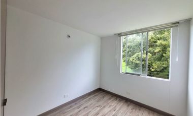 ACSI 1177. Apartamento en arriendo Arboleda, Madrid, Cundinamarca.