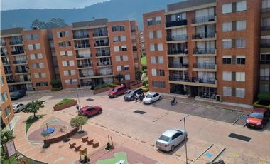 ACSI 1177. Apartamento en arriendo Arboleda, Madrid, Cundinamarca.