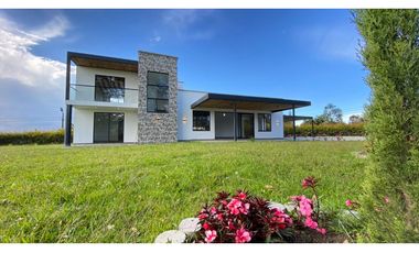 Venta de casa finca en el Carmen de Viboral