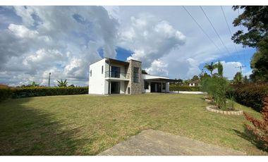 Venta de casa finca en el Carmen de Viboral