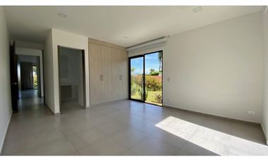 VENTA DE EXTRAORDINARIA CASA CAMPESTRE VIA ARMENIA - PEREIRA