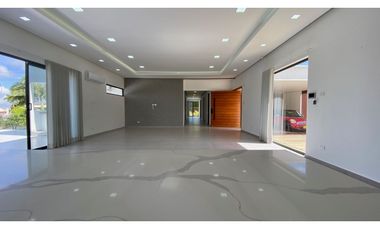 VENTA DE EXTRAORDINARIA CASA CAMPESTRE VIA ARMENIA - PEREIRA