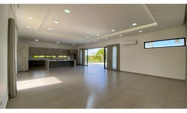 VENTA DE EXTRAORDINARIA CASA CAMPESTRE VIA ARMENIA - PEREIRA