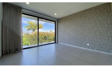 VENTA DE EXTRAORDINARIA CASA CAMPESTRE VIA ARMENIA - PEREIRA