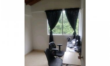 Apartamento para la venta en la Loma de los Bernal parte Baja