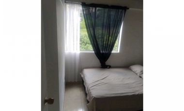 Apartamento para la venta en la Loma de los Bernal parte Baja