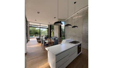 Casa campestre en condominio para la venta en Cerritos, Pereira!!!