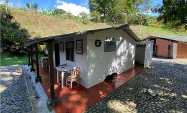 HACIENDA PARA CABALLISTAS O FAMILIAS AMANTES AL CAMPO