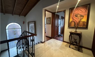 CASA EN VENTA EN UNIDAD COMPLETA EN LA LOMA DE LOS PARRA EL POBLADO