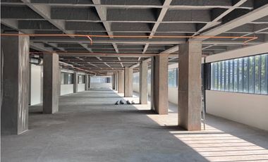 SE ARRIENDA OFICINA EN OBRA BLANCA  MEDELLIN
