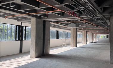 SE ARRIENDA OFICINA EN OBRA BLANCA  MEDELLIN