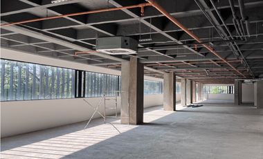 SE ARRIENDA OFICINA EN OBRA BLANCA  MEDELLIN