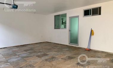 Renta de Casa con 3 habitaciones en calle Gilberto Aceves, Fracc. Paraíso, Coatzacoalcos, Ver.