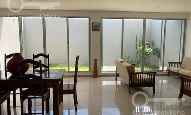 Renta de Casa con 3 habitaciones en calle Gilberto Aceves, Fracc. Paraíso, Coatzacoalcos, Ver.