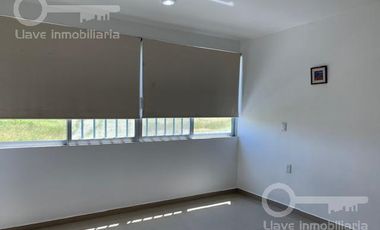 Renta de Casa con 3 habitaciones en calle Gilberto Aceves, Fracc. Paraíso, Coatzacoalcos, Ver.