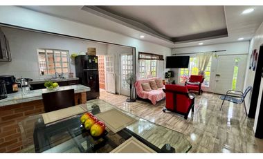 Casa campestre en venta a puerta cerrada - Rozo Palmira Valle Colombia