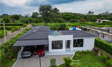 En Venta Casa Campestre en Restrepo Meta