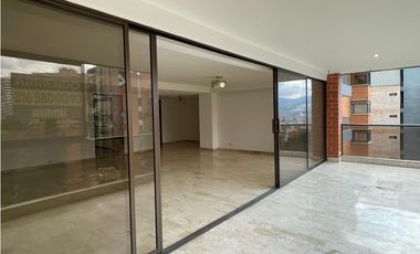 Apartamento en Arriendo Loma de Alejandria Medellín