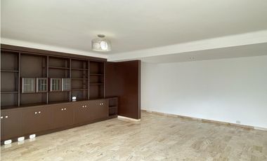 Apartamento en Arriendo Loma de Alejandria Medellín