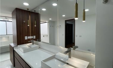 Apartamento en Arriendo Loma de Alejandria Medellín