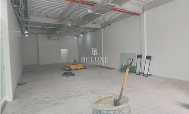 ALQUILO LOCAL COMERCIAL PB EN COSTA DEL ESTE (20)