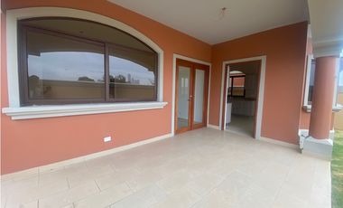 VENTA de CASA NUEVA en COSTA SUR | CASA UNIFAMILIAR DE ESQUINA- LH