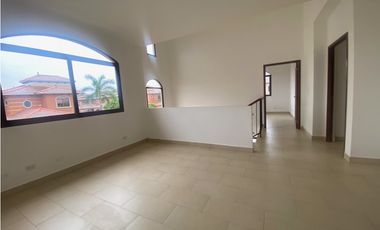 VENTA de CASA NUEVA en COSTA SUR | CASA UNIFAMILIAR DE ESQUINA- LH