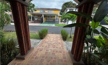 VILLA ZAITA / VILLAS ALPINAS / 3 HABITACION / PISCINA PRIVADA / 600M