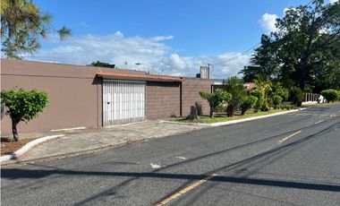 VILLA ZAITA / VILLAS ALPINAS / 3 HABIT / PISCINA PRIVADA / 600M2