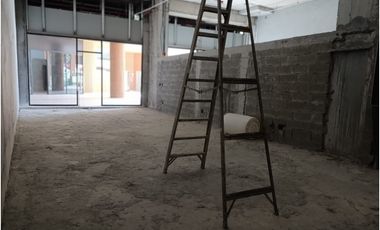 ALQUILER LOCAL COMERCIAL – TRANSSTMICA 83.11 M2