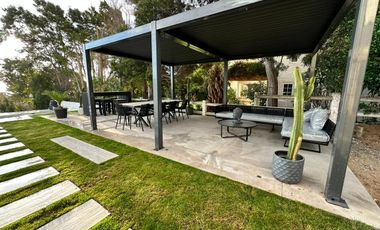 PUERTO VELERO: Casa Temporada. 10 psnas. Quincho y Piscina