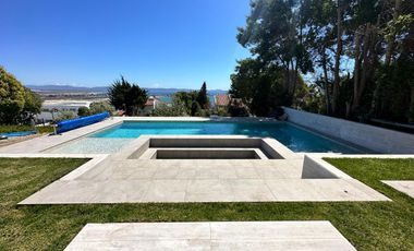 PUERTO VELERO: Casa Temporada. 10 psnas. Quincho y Piscina